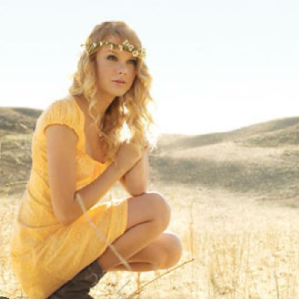 *rare* Taylor Swift Lei Coral Sundress